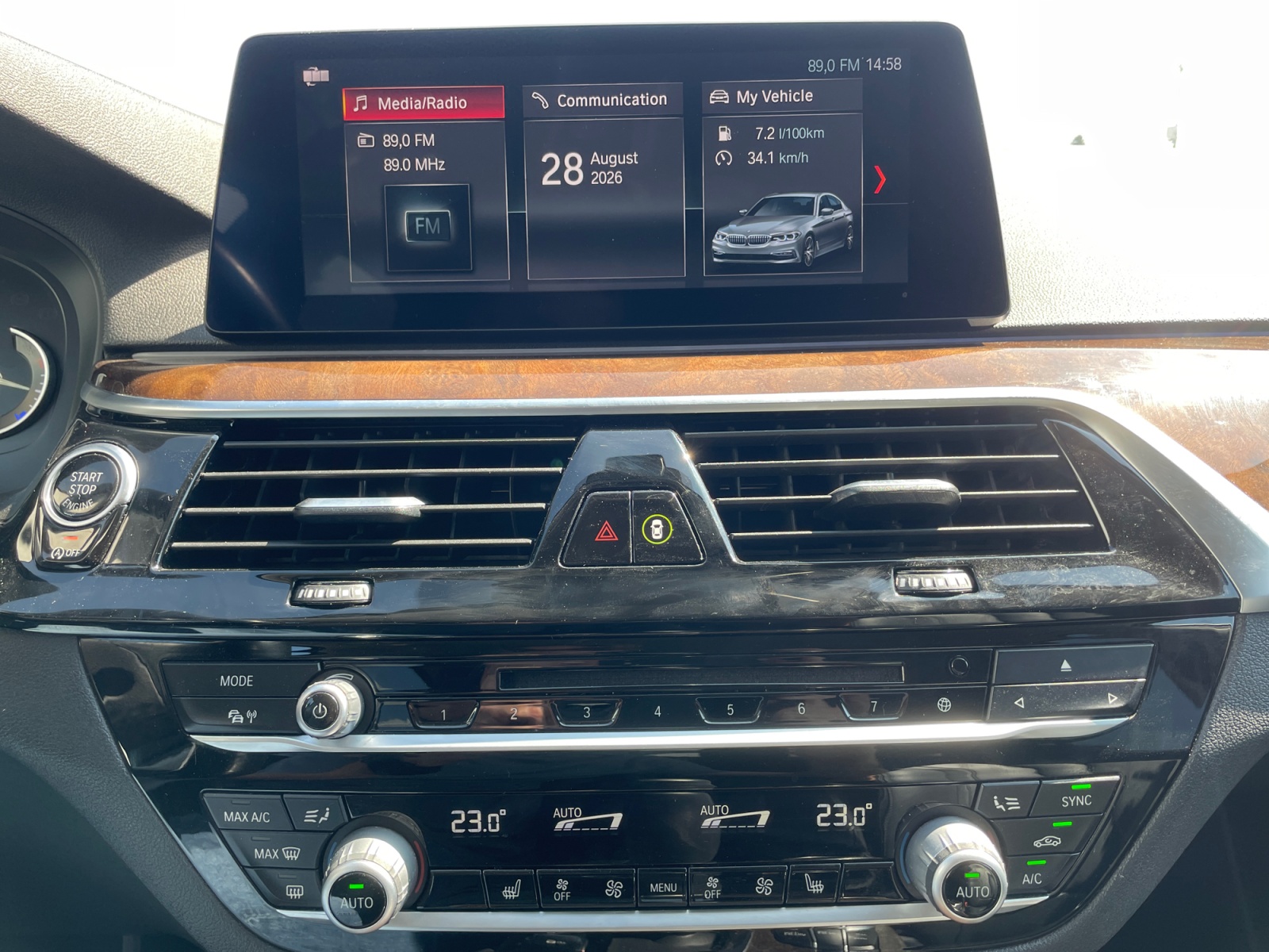 BMW Seria 5, 520D, 2019, 99965 km