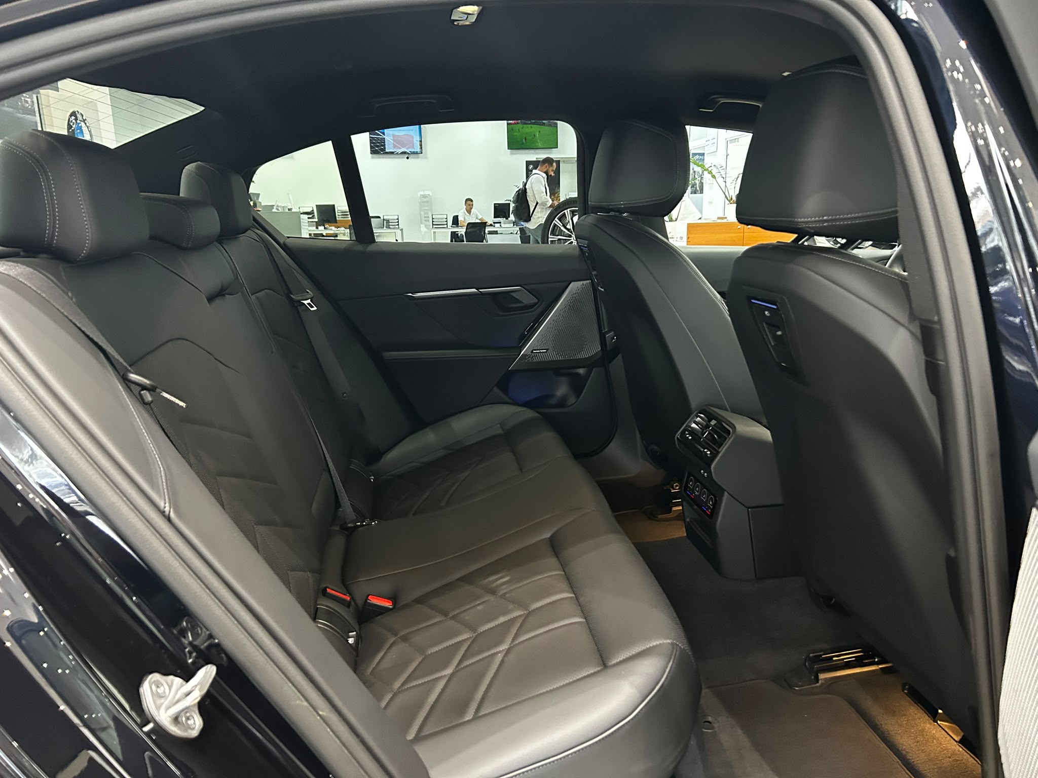 BMW Seria 5, 520D, 2025, 24500 km