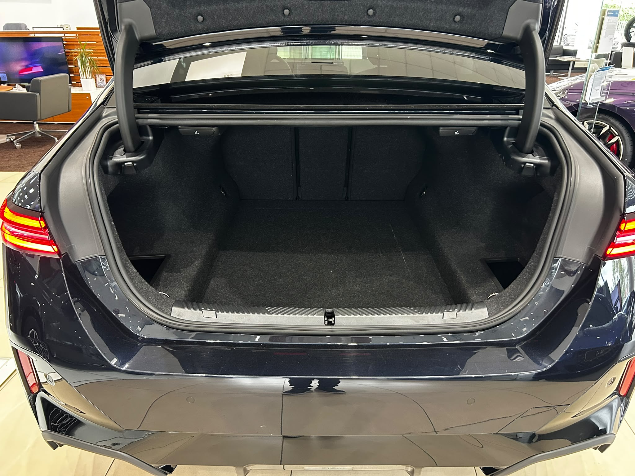 BMW Seria 5, 520D, 2025, 24500 km