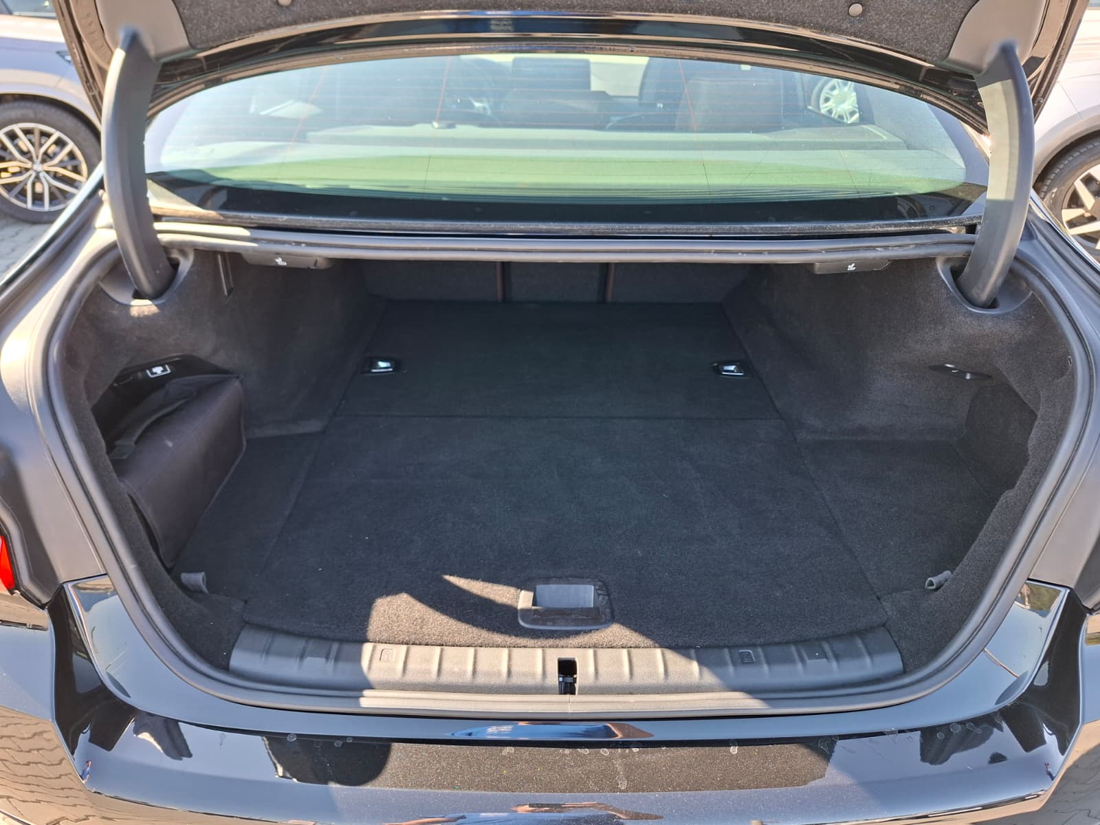 BMW Seria 5, 530E XDRIVE, 2022, 22953 km