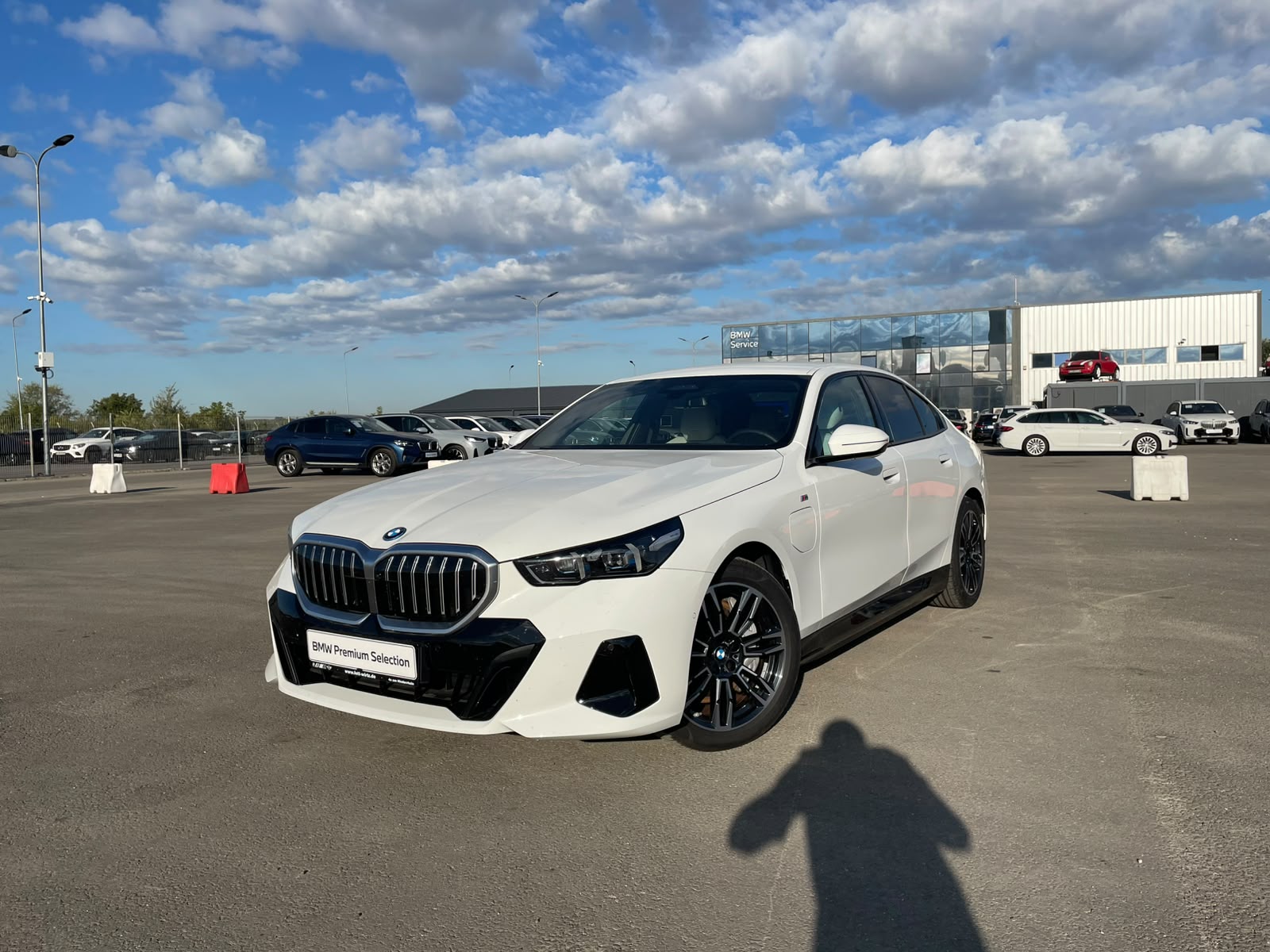 BMW Seria 5, 550E XDRIVE, 2025, 21302 km