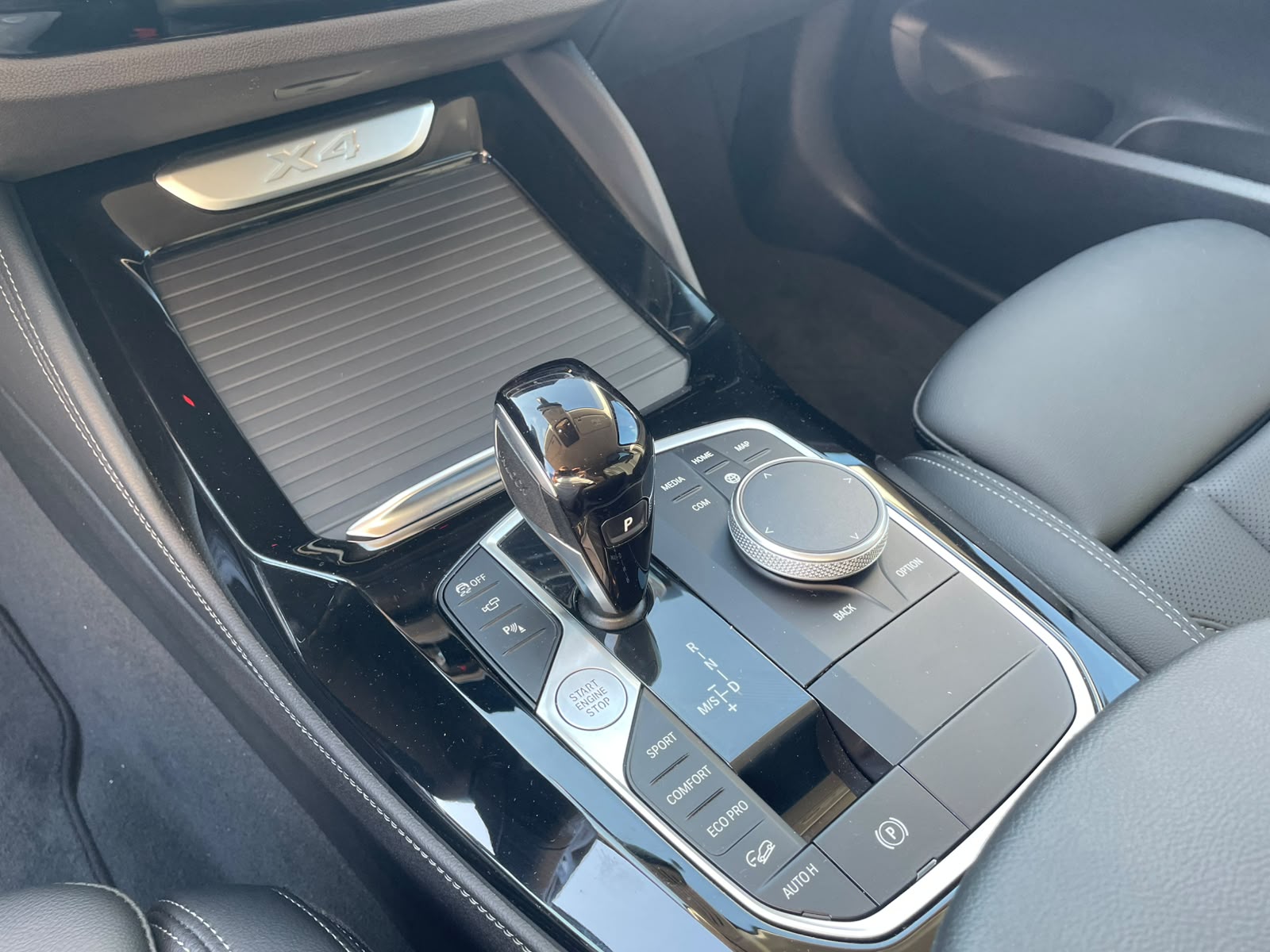 BMW X4, X4 XDRIVE20D, 2025, 18200 km
