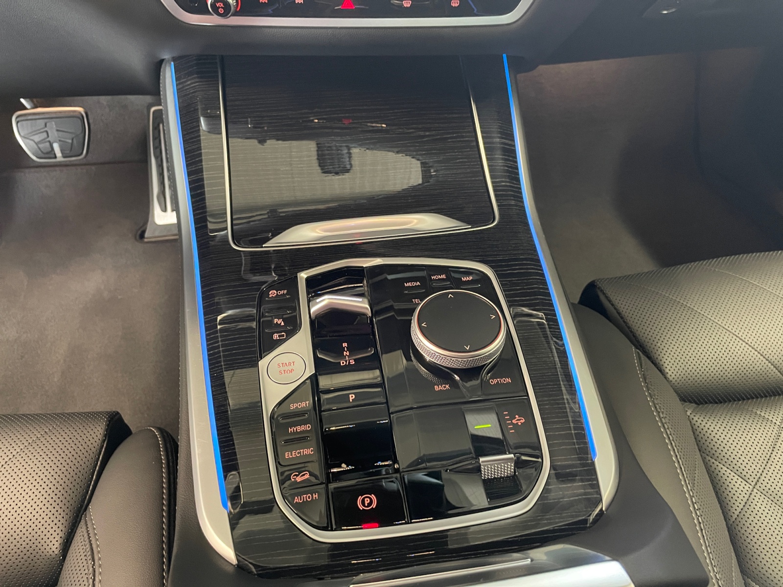 BMW X5, X5 XDRIVE50E, 2025, 32800 km