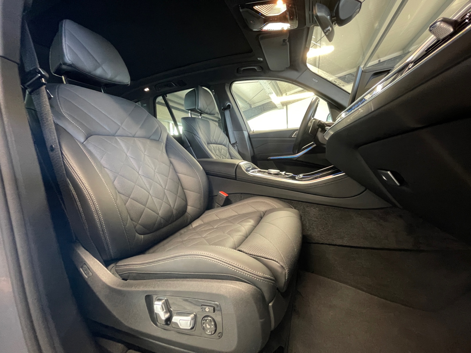 BMW X5, X5 XDRIVE50E, 2025, 32800 km