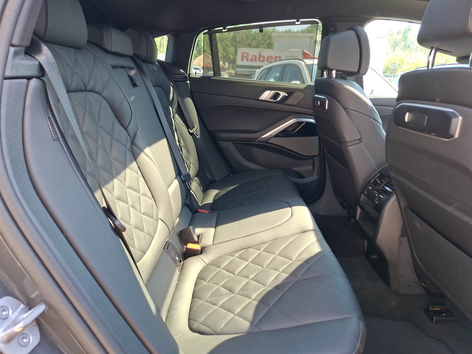 BMW X6 2025 — imagine 14