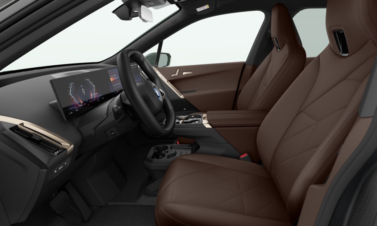 BMW iX 2023 — imagine 4