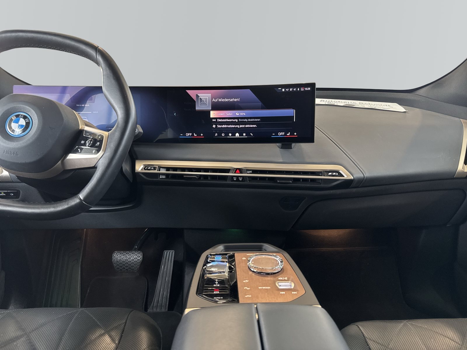 BMW iX 2023 — imagine 13