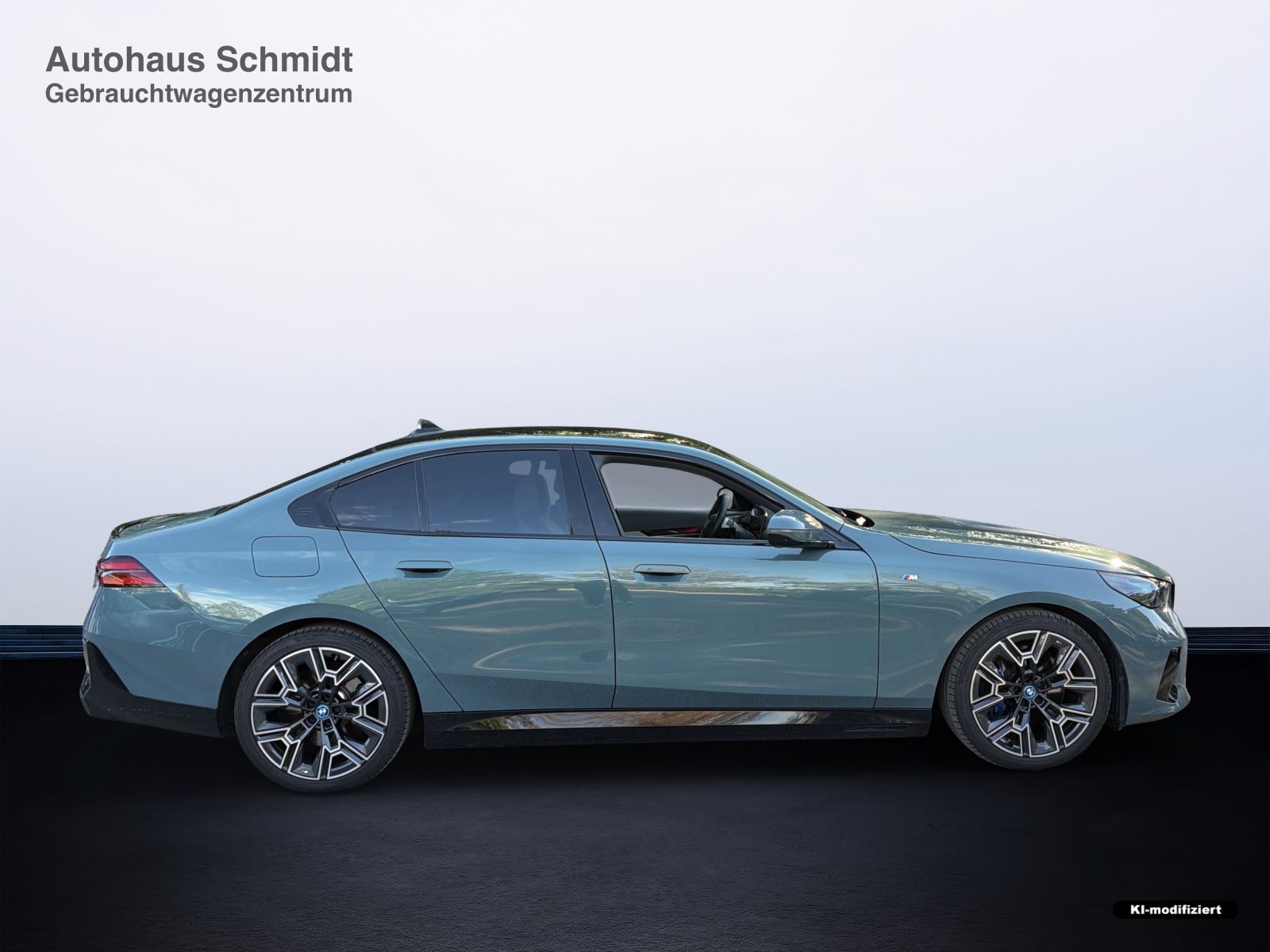 BMW i5 2023 — imagine 2