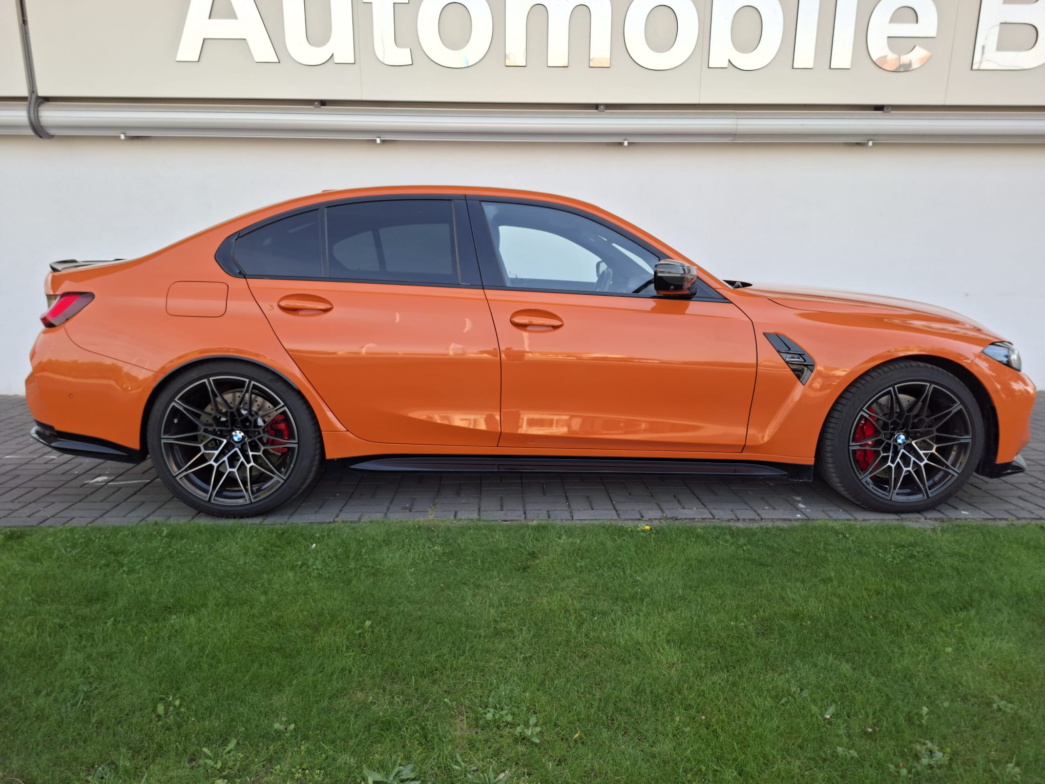 BMW M3 2025 — imagine 3
