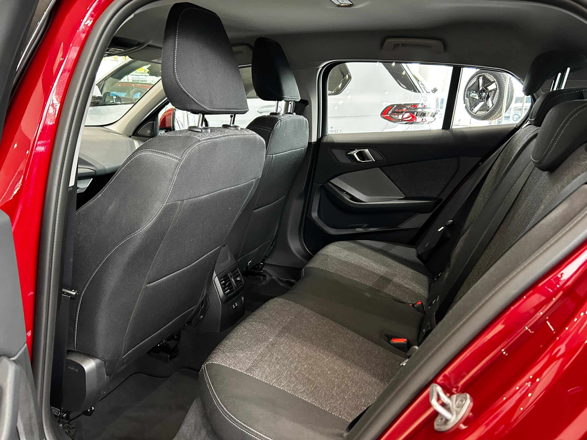 BMW Seria 1, 118D, 2025, 17787 km
