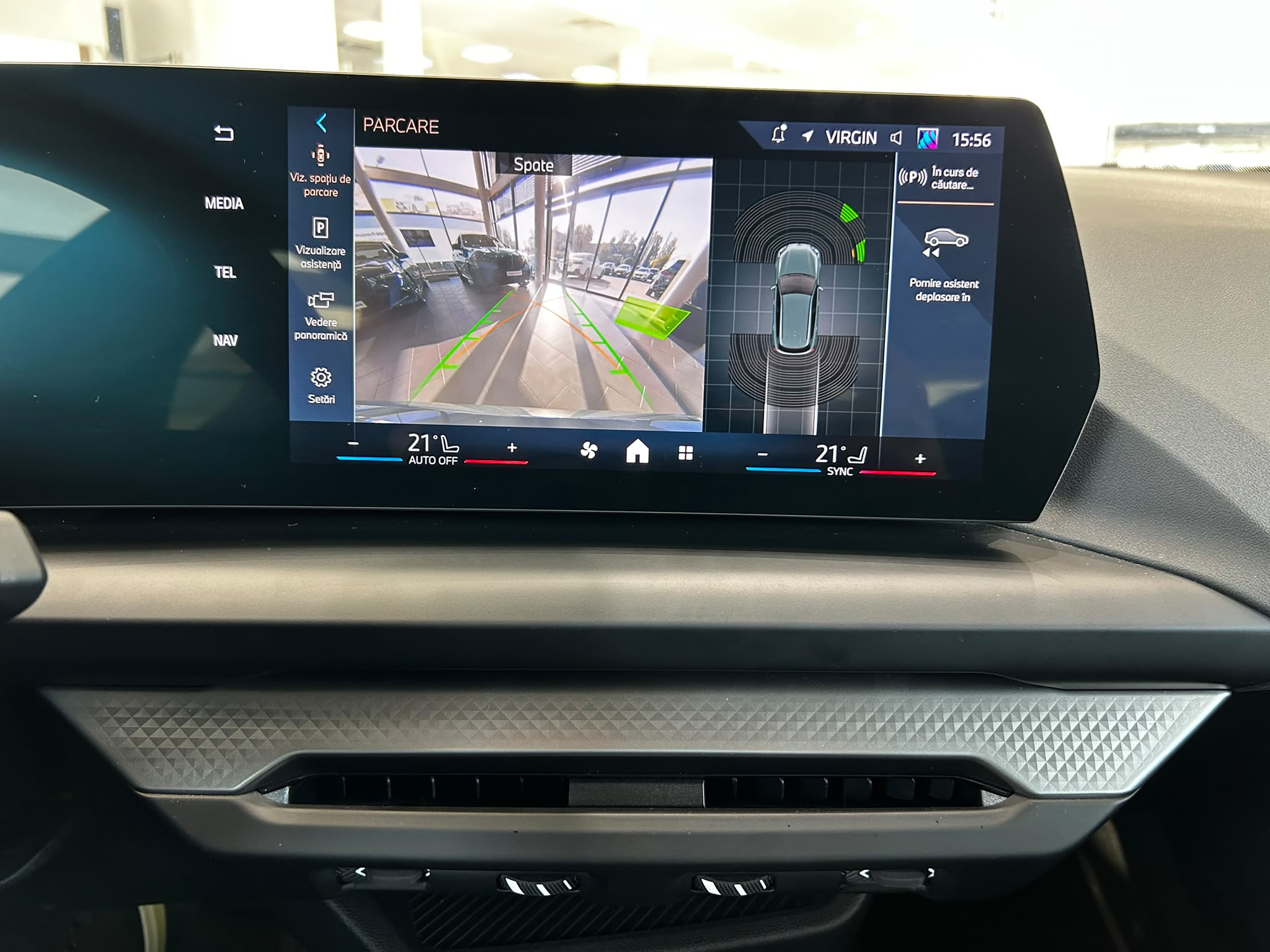 BMW Seria 1, 118D, 2025, 18476 km