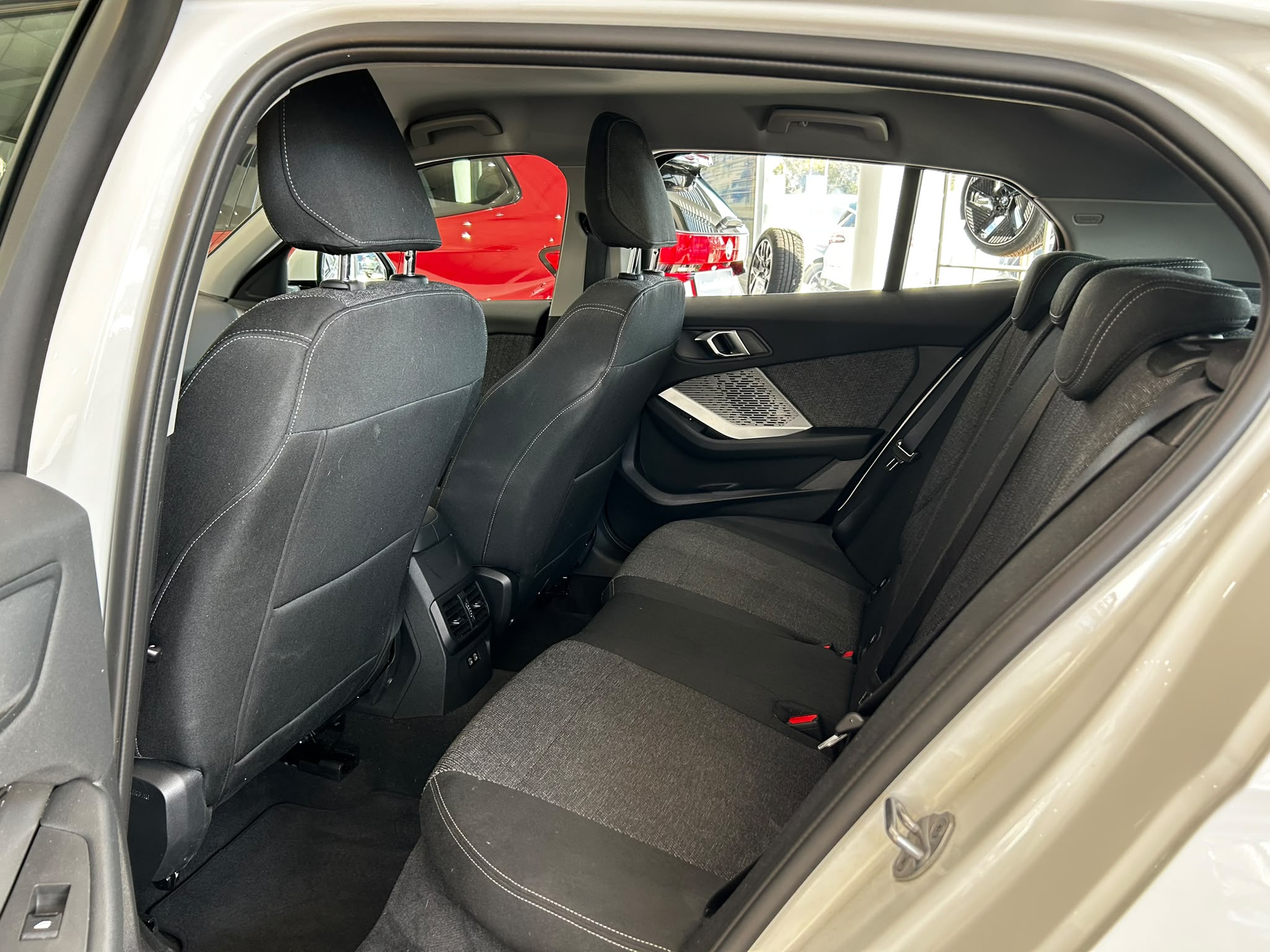 BMW Seria 1 2025 — imagine 11