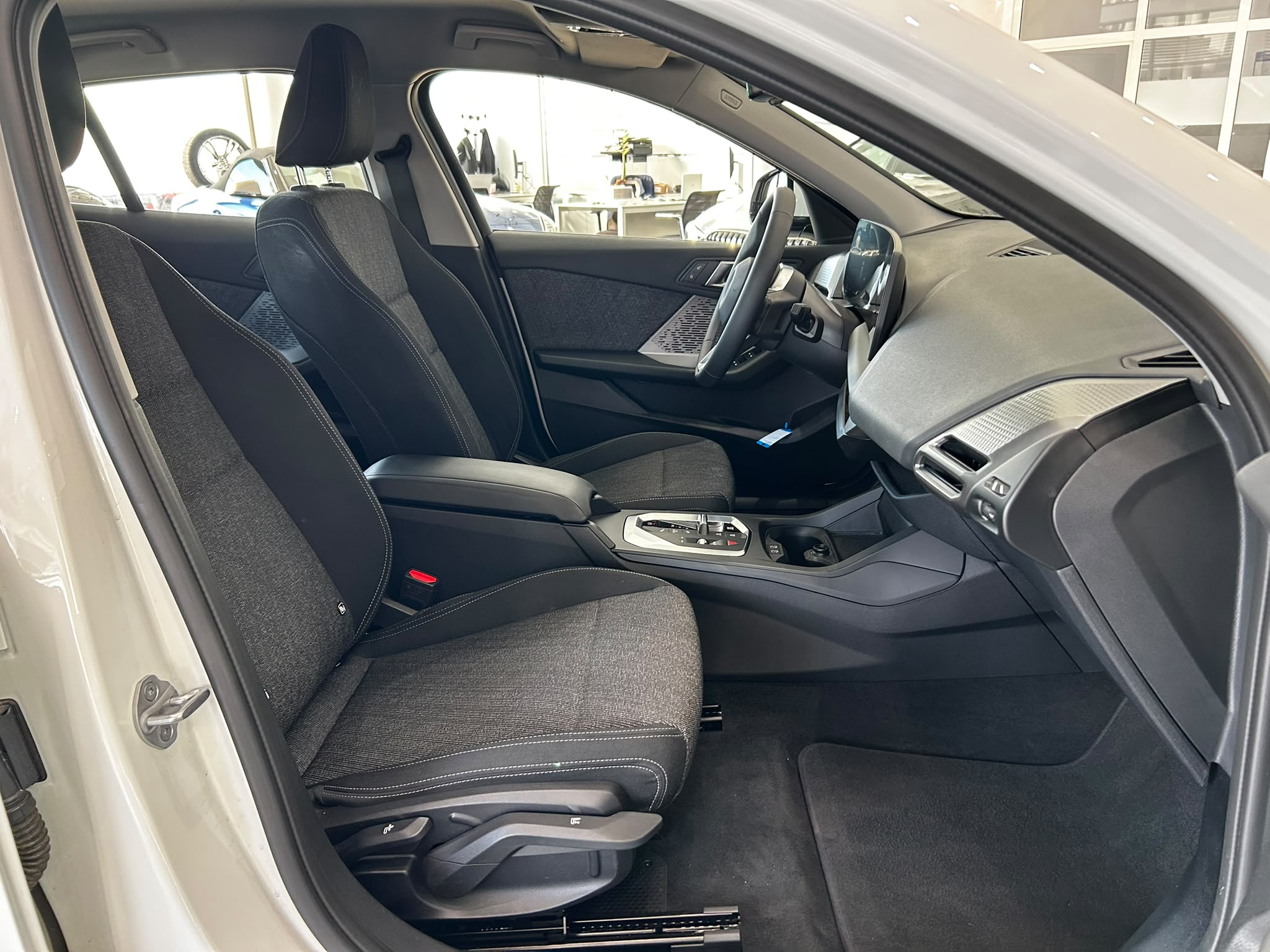 BMW Seria 1 2025 — imagine 13