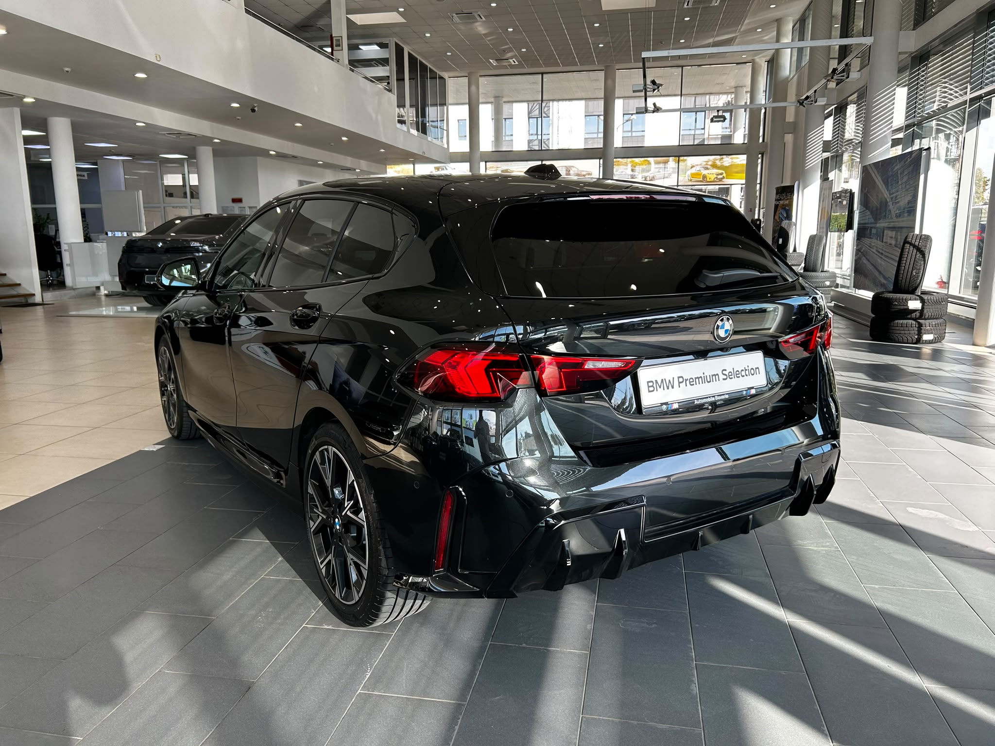 BMW Seria 1, 120 HATCH 5 USI, 2026, 12195 km