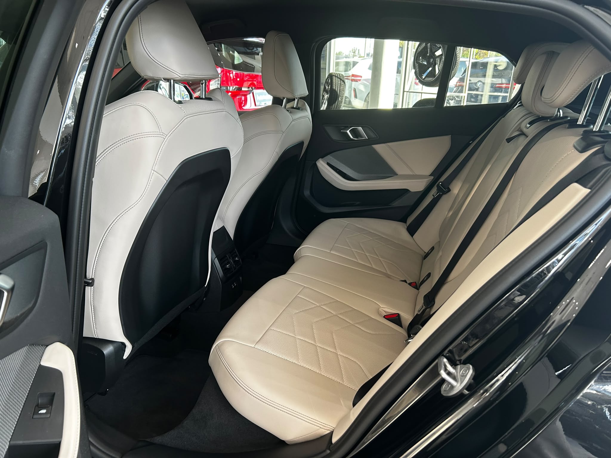 BMW Seria 1, 120 HATCH 5 USI, 2026, 12195 km