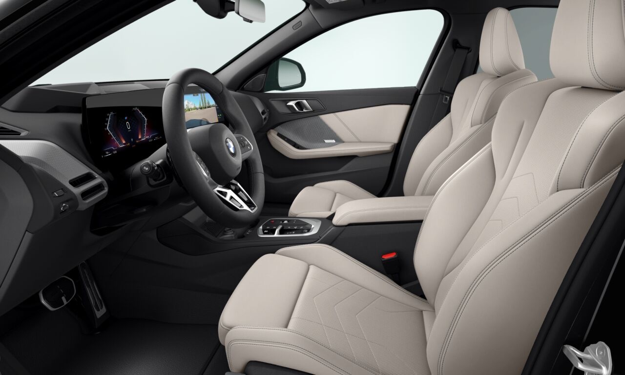 BMW 1 Series 2026 — imagine 4