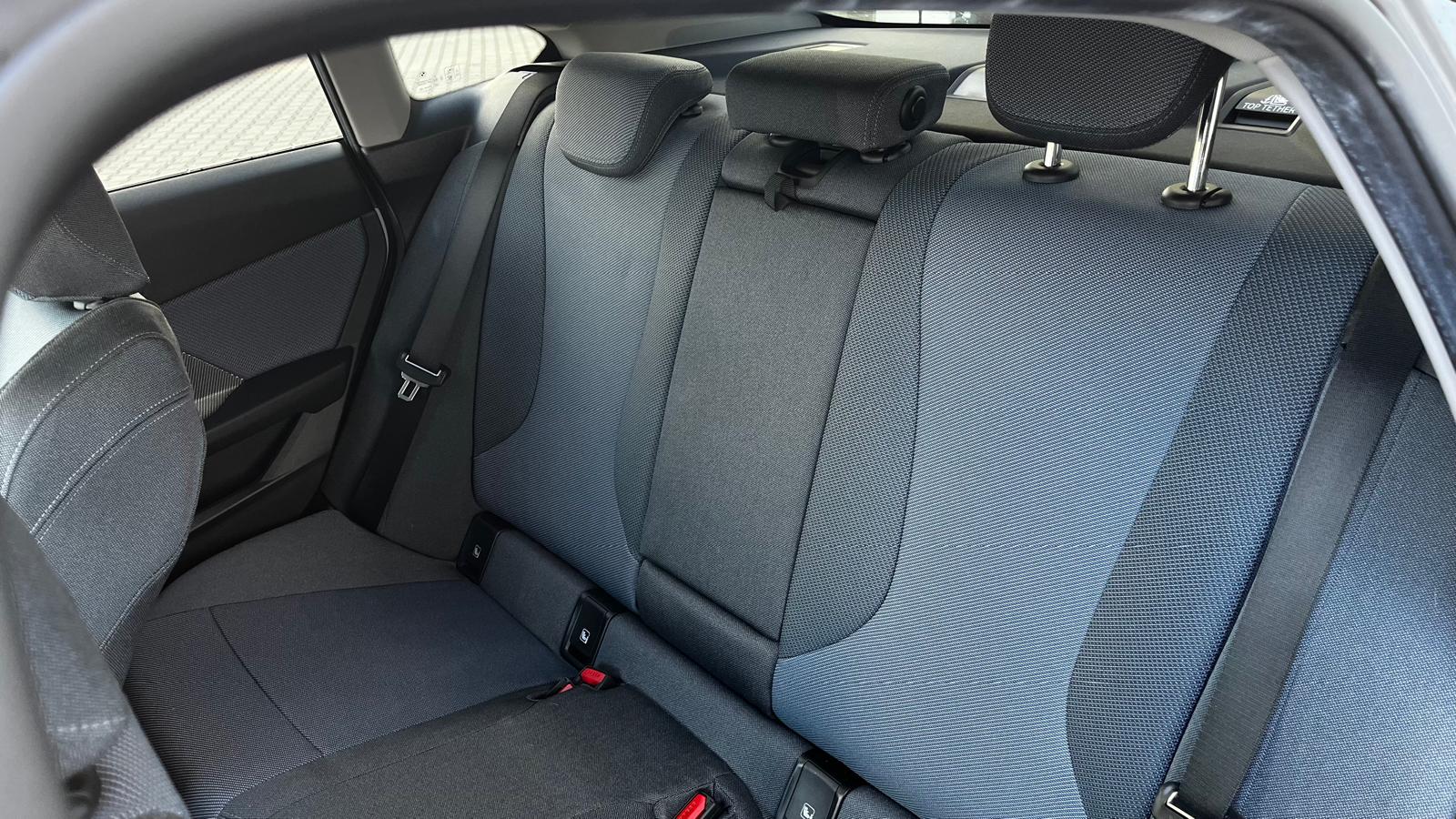 BMW Seria 2 2026 — imagine 12