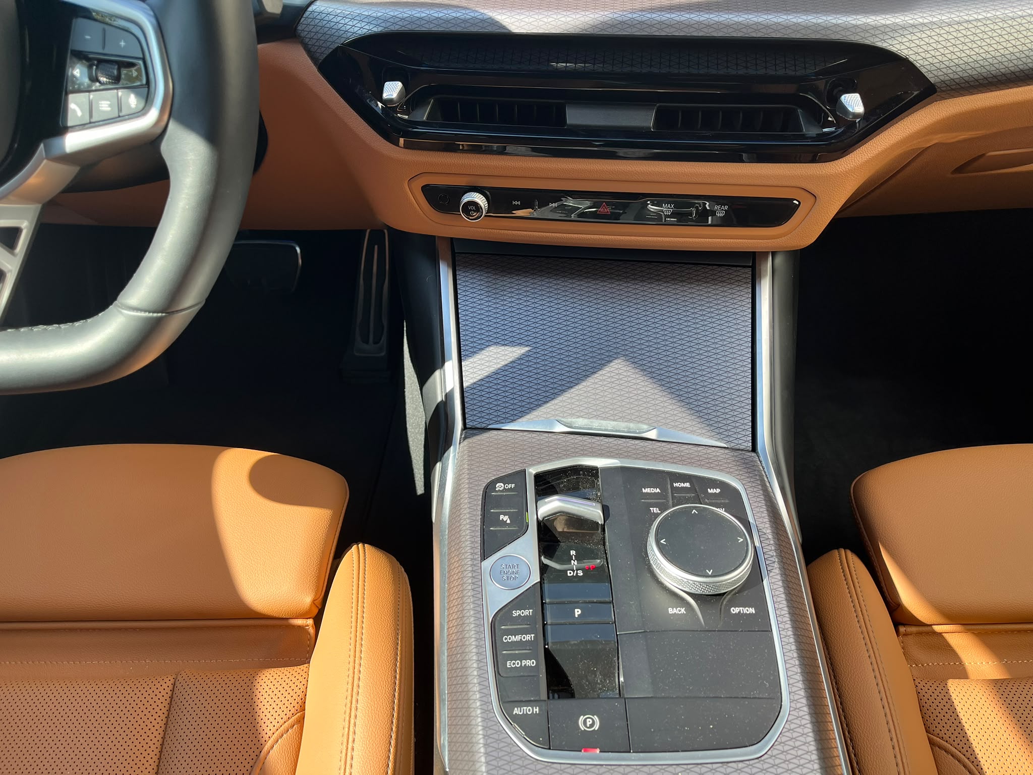 BMW Seria 3, 318D, 2025, 11294 km