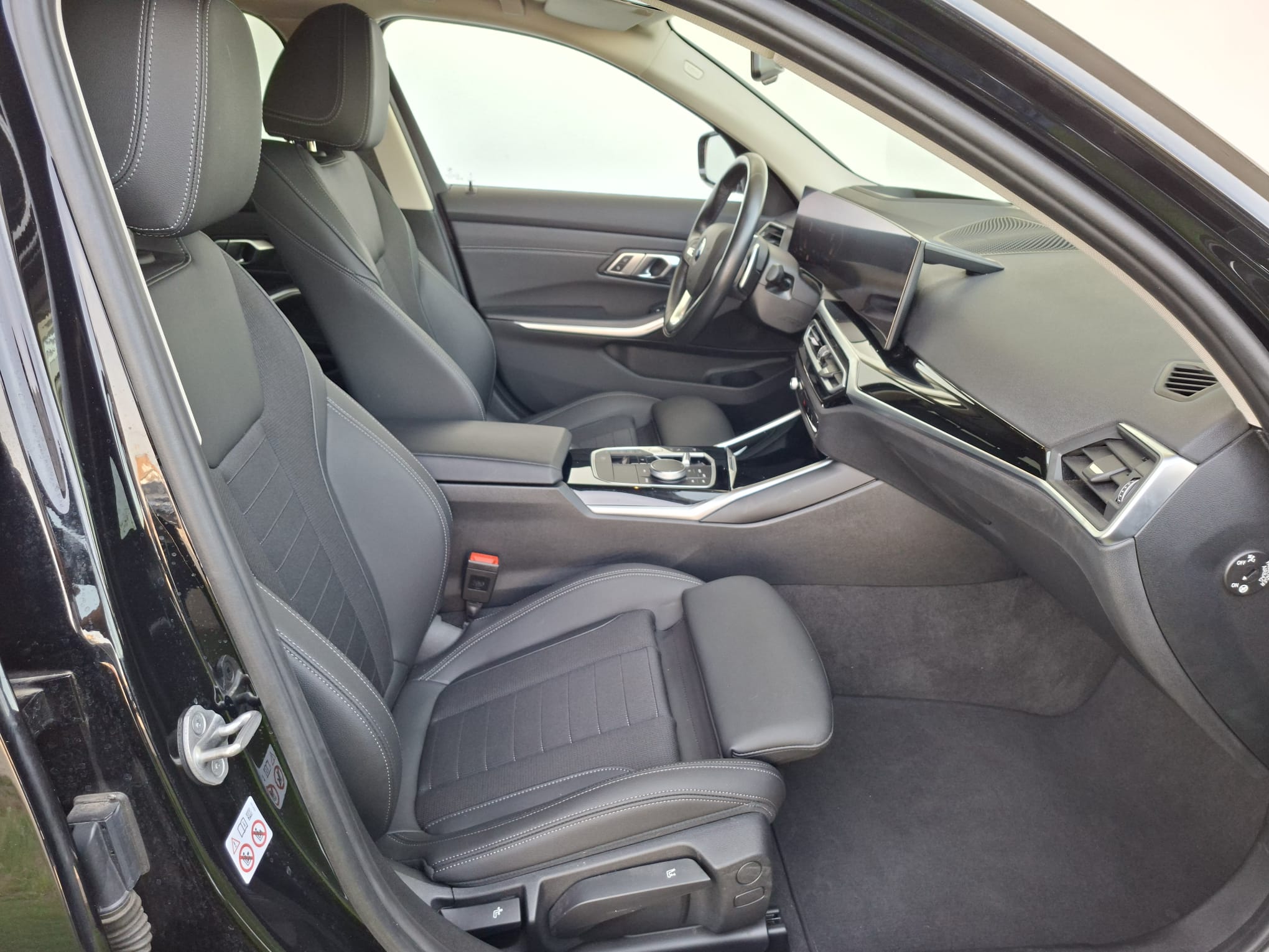 BMW Seria 3, 318I, 2022, 69600 km