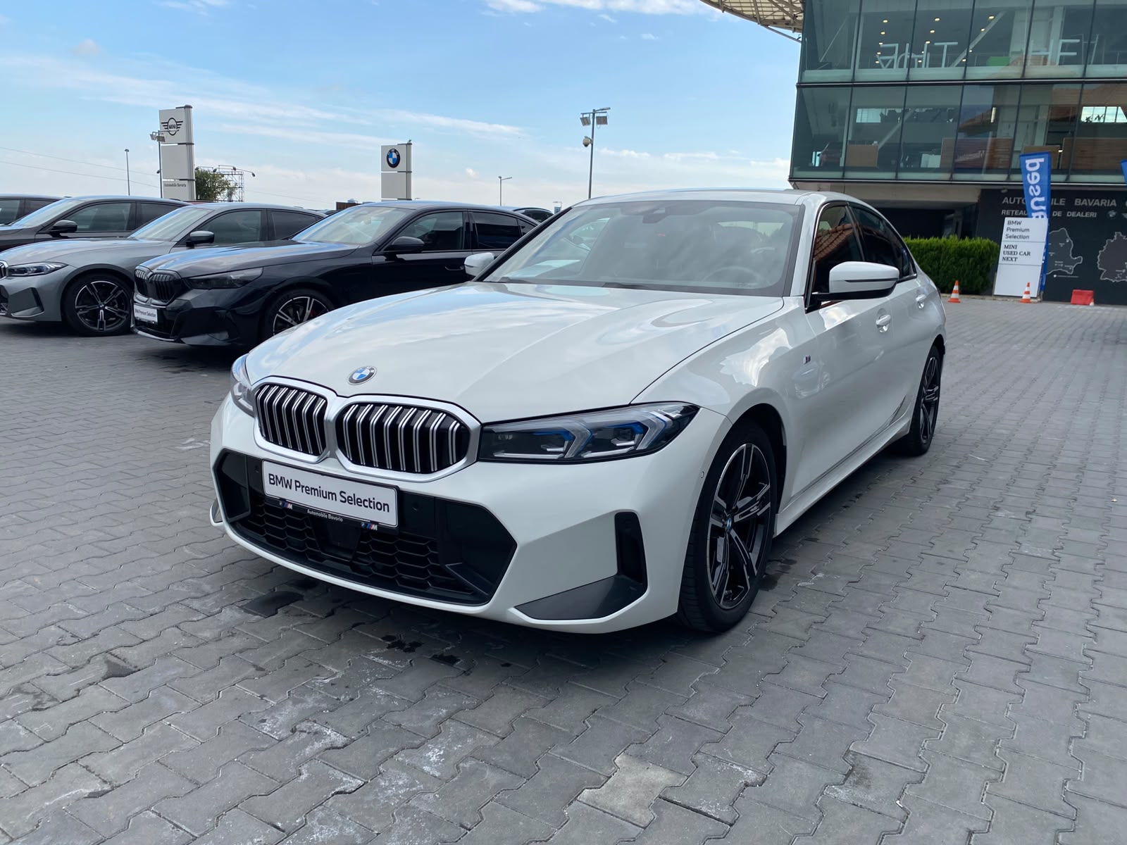 BMW, Seria 3, 320I, 2025, 44822 km