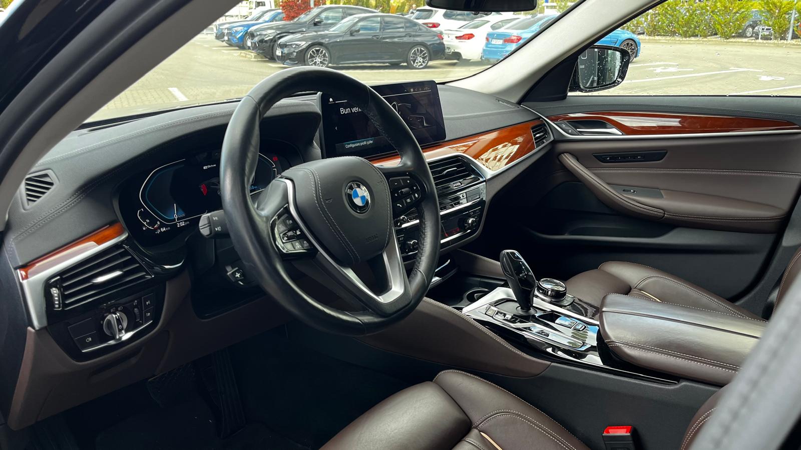 BMW Seria 5, 530E XDRIVE, 2020, 70295 km