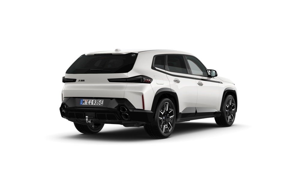 BMW XM 2025 — imagine 2