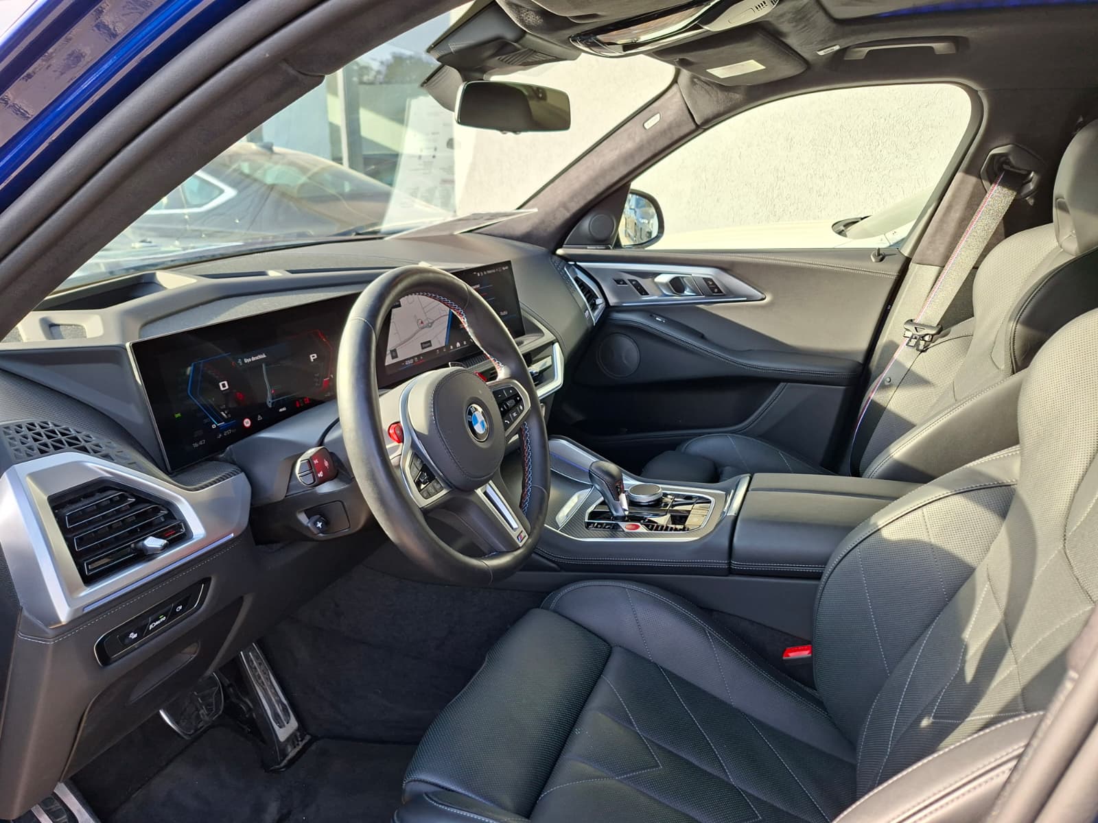 BMW XM, XM 50E, 2025, 23250 km