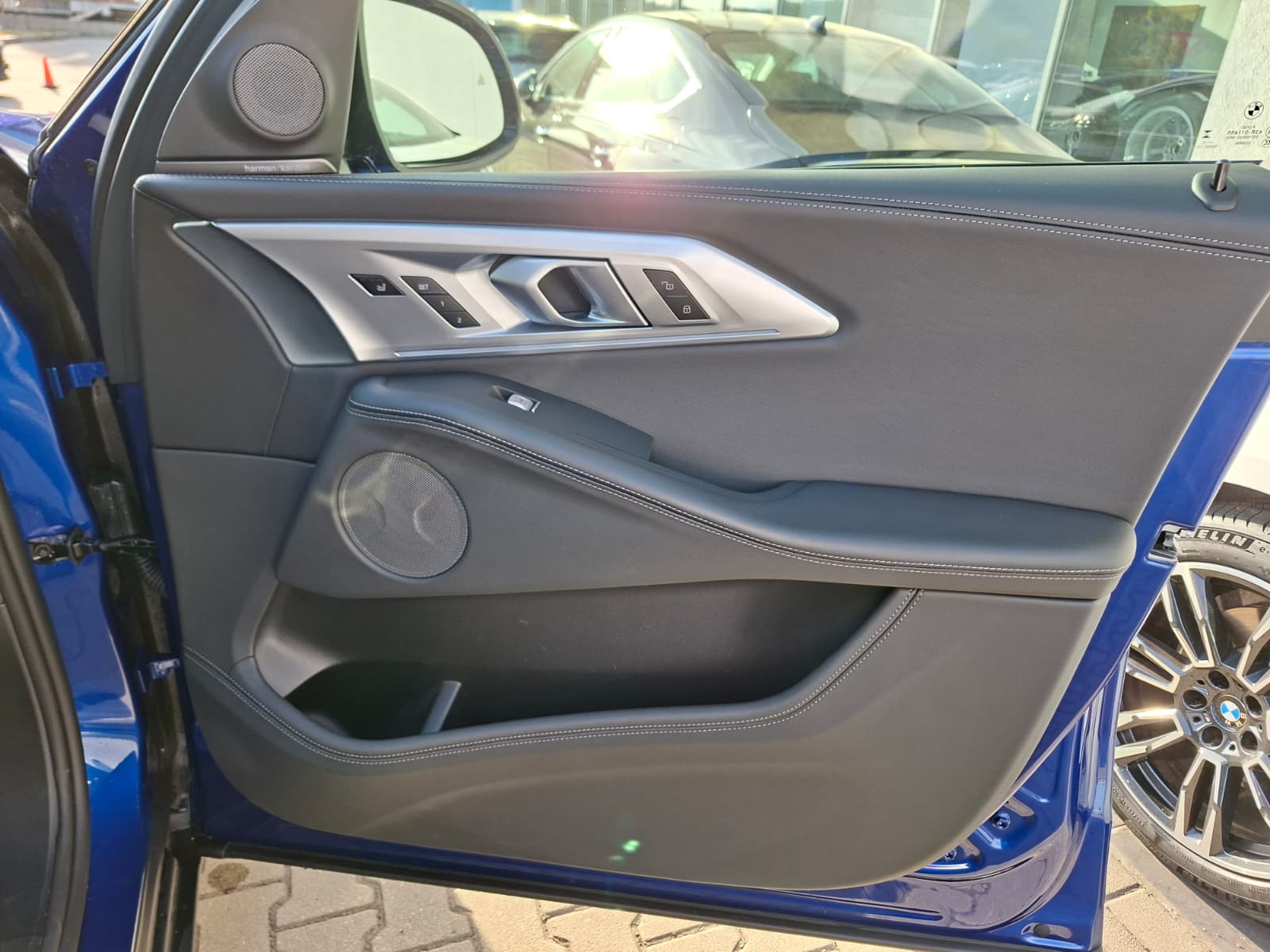 BMW XM, XM 50E, 2025, 23250 km