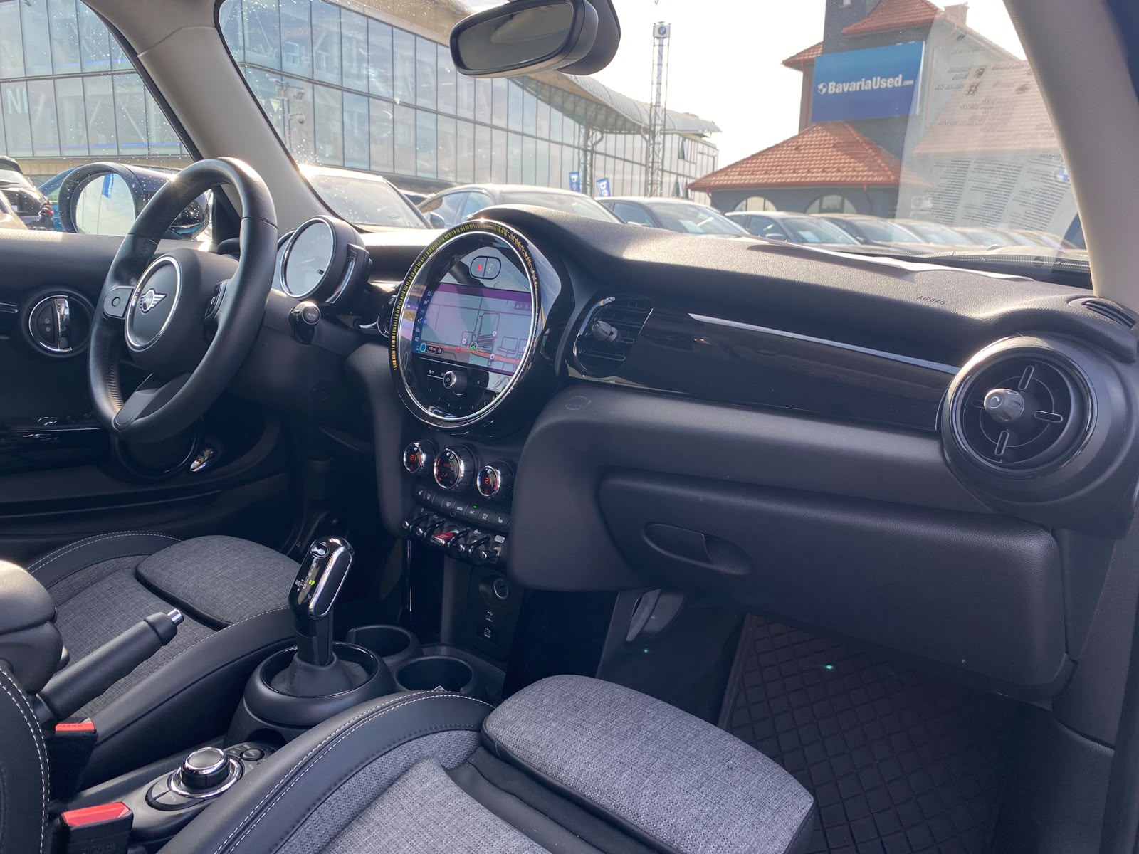 MINI Cooper 2023 — imagine 15