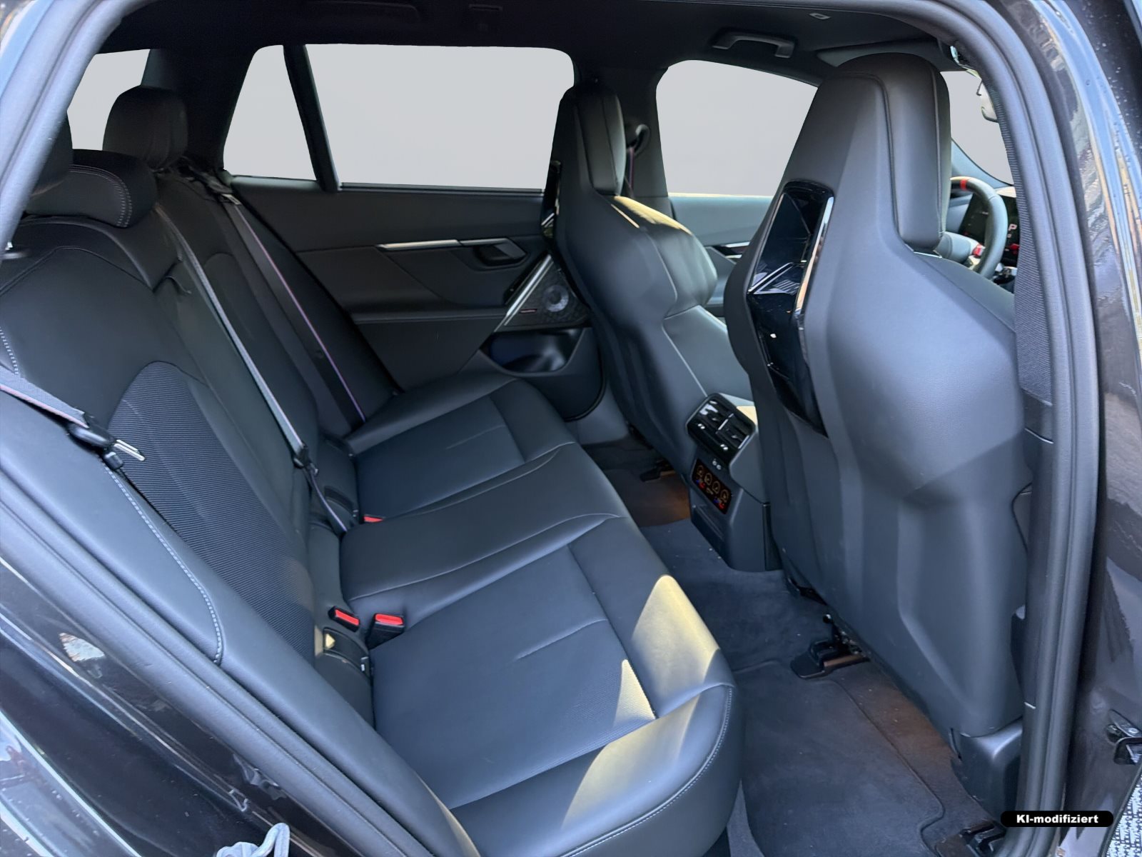 BMW M5 2026 — imagine 10