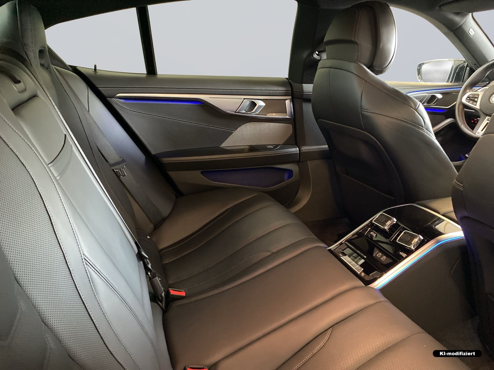BMW M850i 2025 — imagine 10