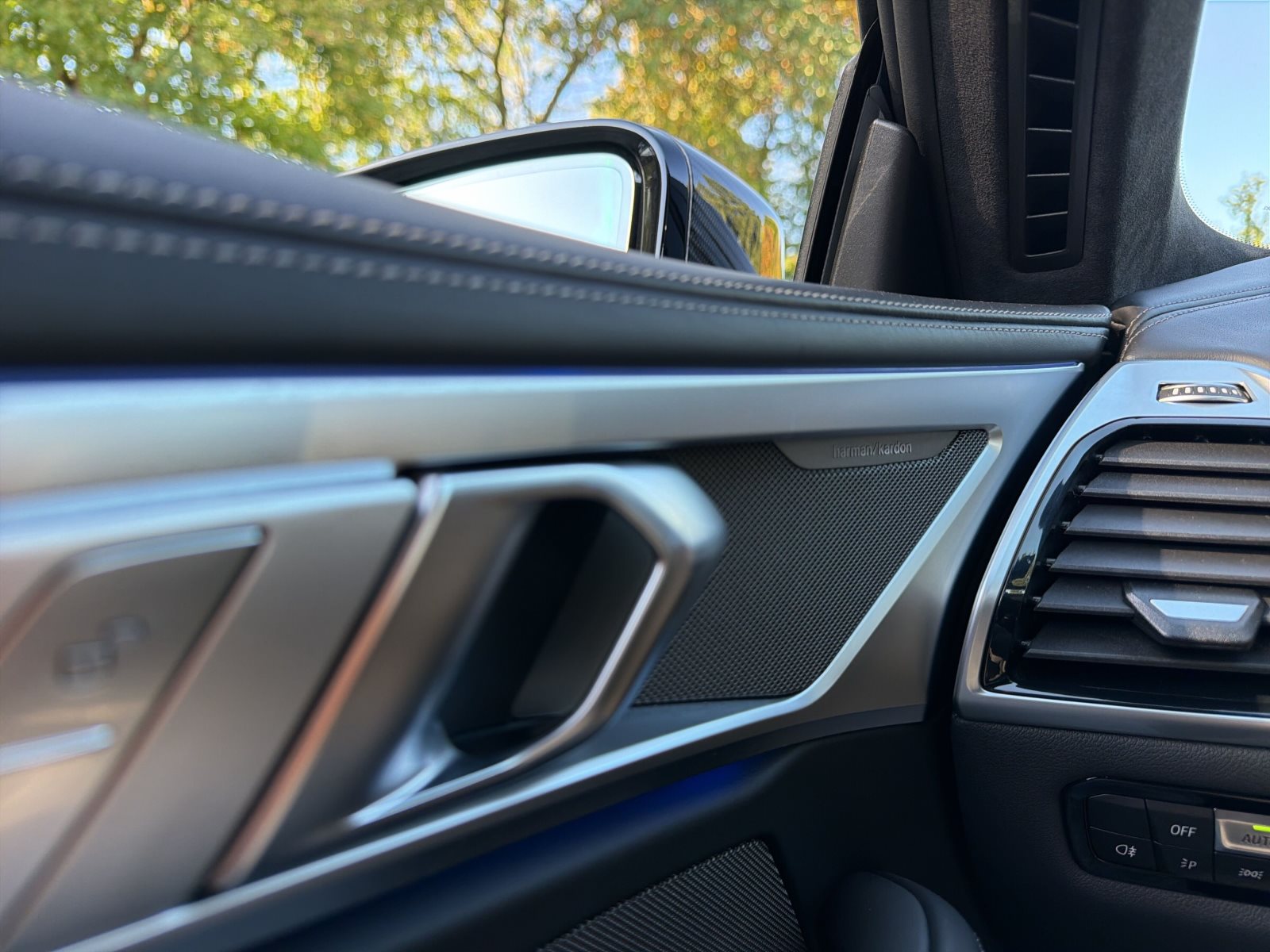 BMW 840i 2023 — imagine 19