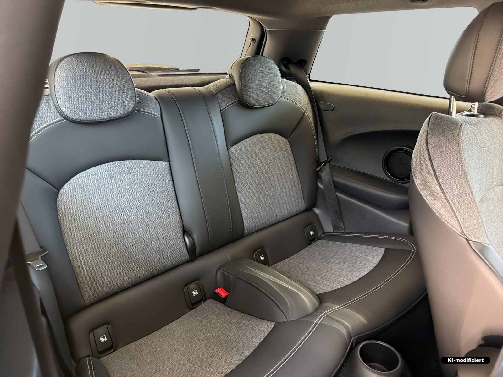 MINI Cooper SE 2023 — imagine 10