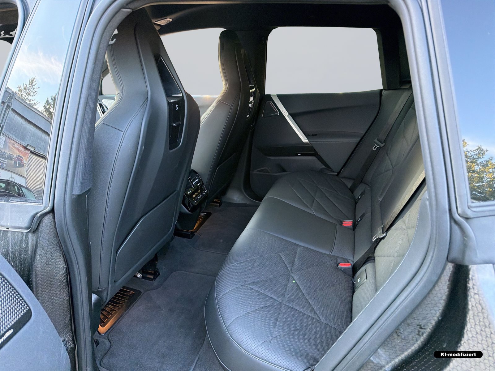 BMW iX 2023 — imagine 9