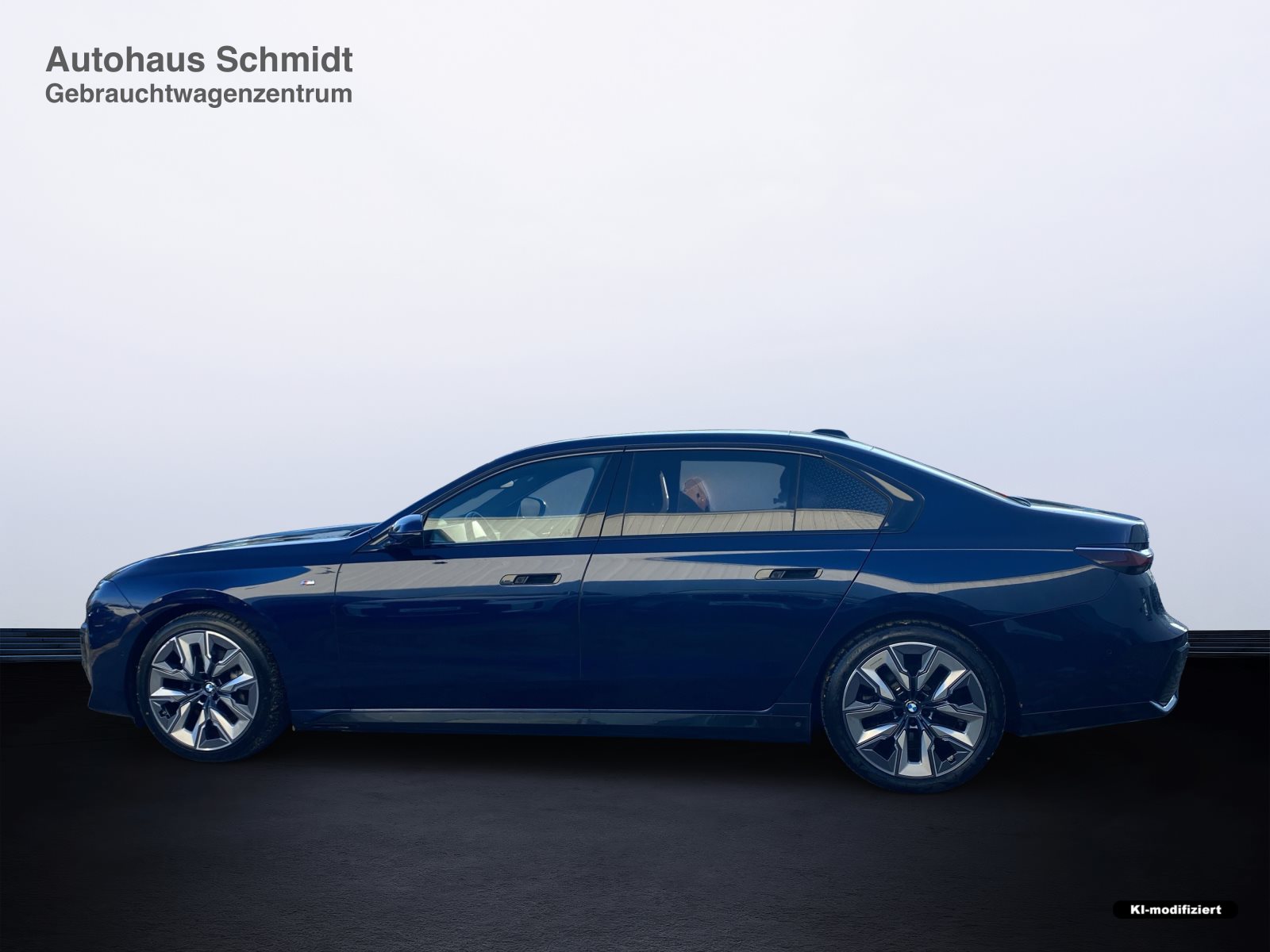 BMW i7 2023 — imagine 2