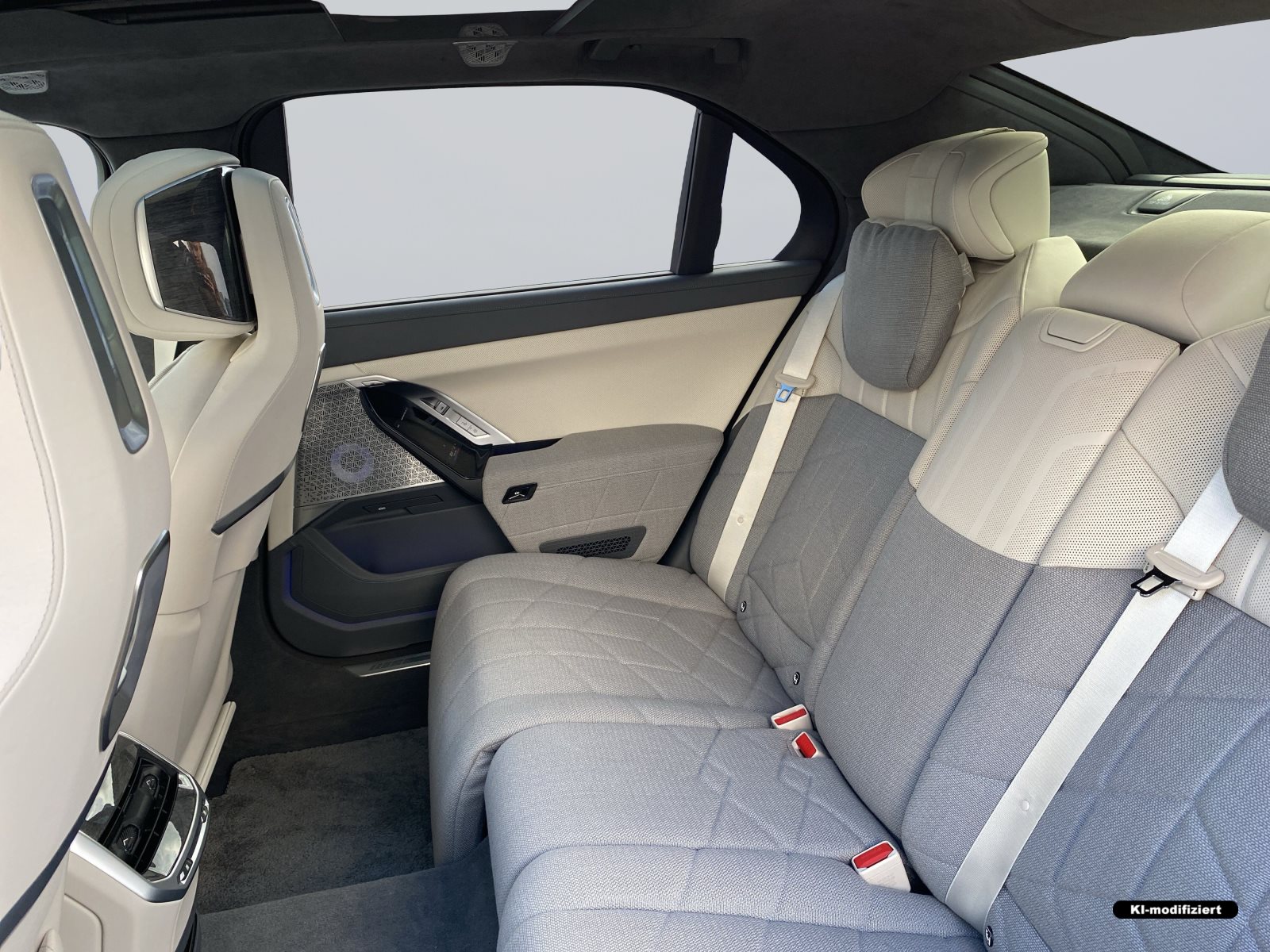 BMW i7 2023 — imagine 9