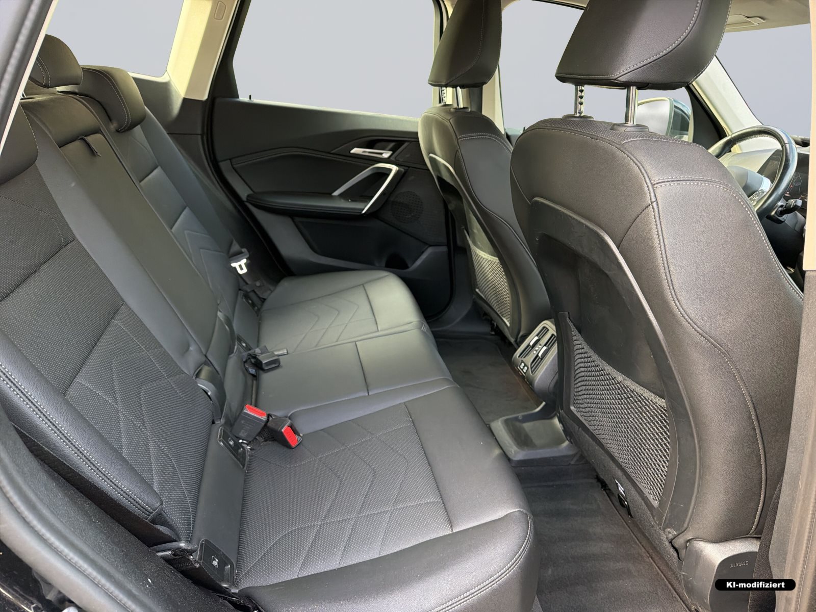 BMW X1 2023 — imagine 10
