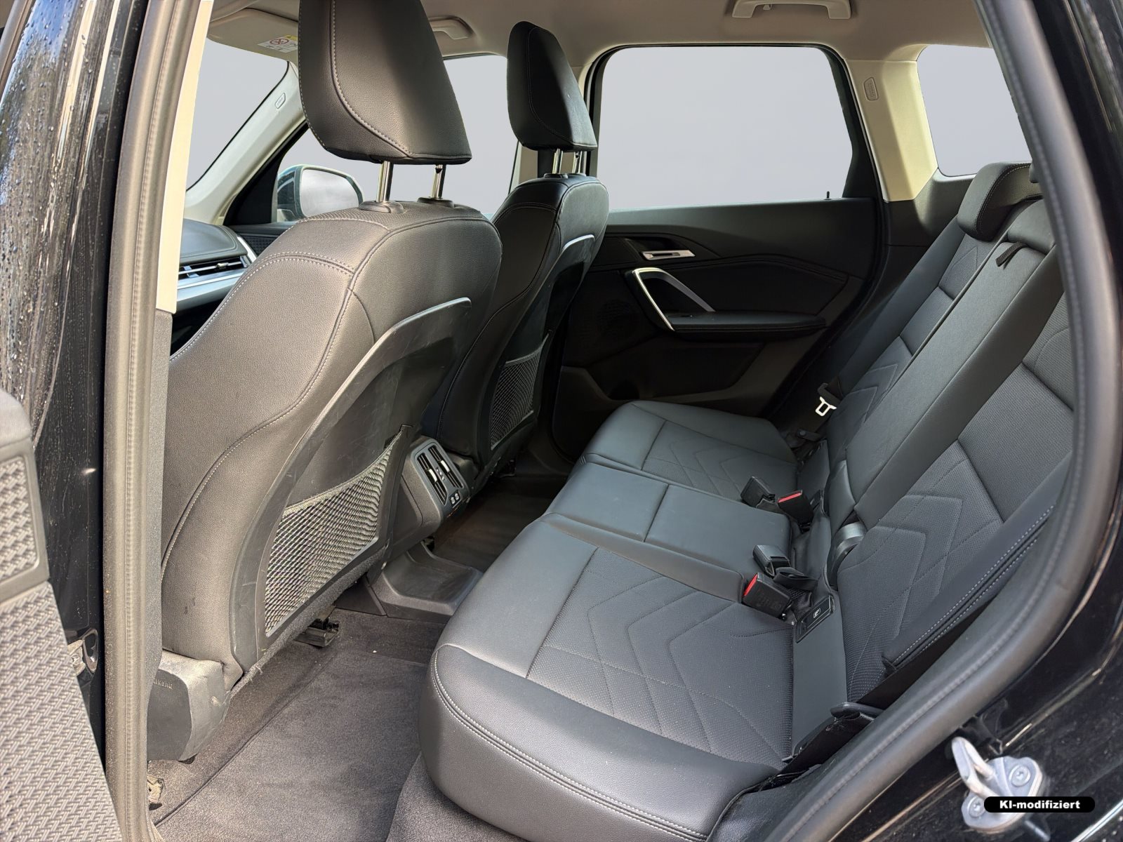BMW X1 2023 — imagine 9